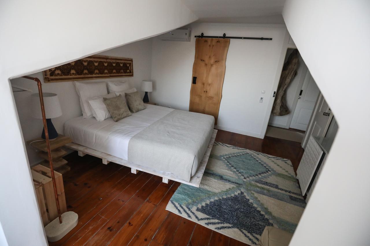 The Saints Suites Lisbon Bagian luar foto