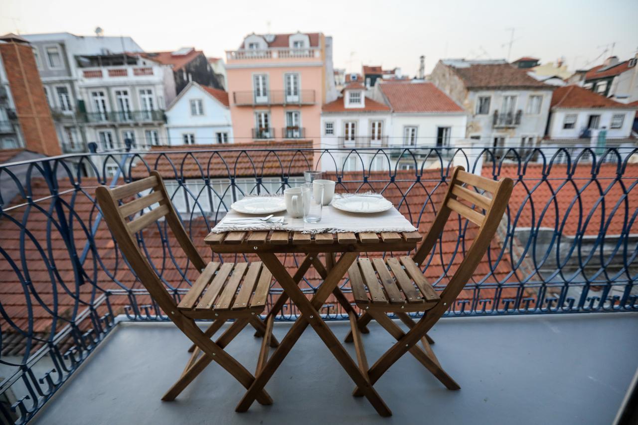 The Saints Suites Lisbon Bagian luar foto