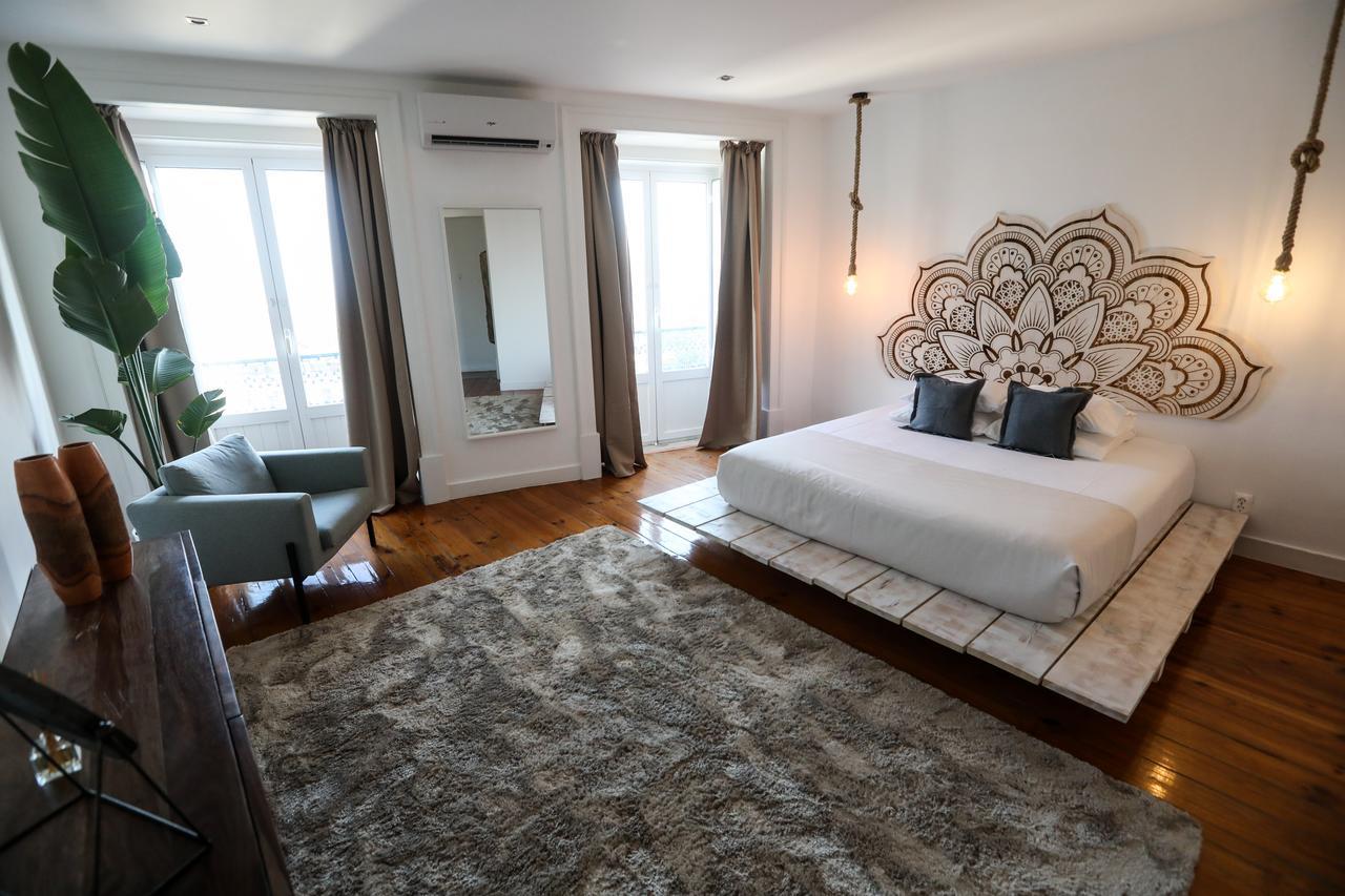 The Saints Suites Lisbon Bagian luar foto