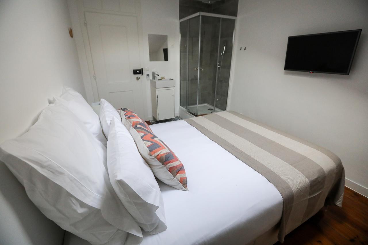 The Saints Suites Lisbon Bagian luar foto