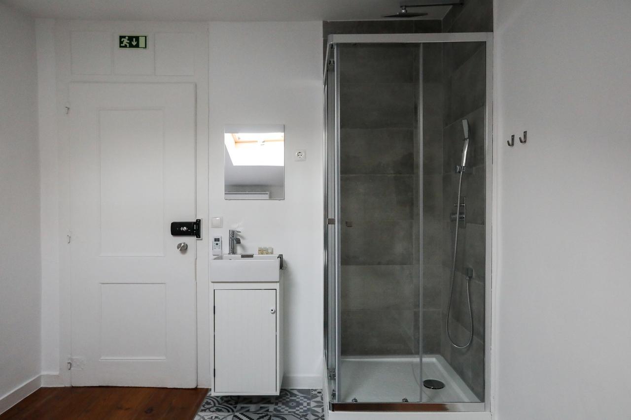 The Saints Suites Lisbon Bagian luar foto