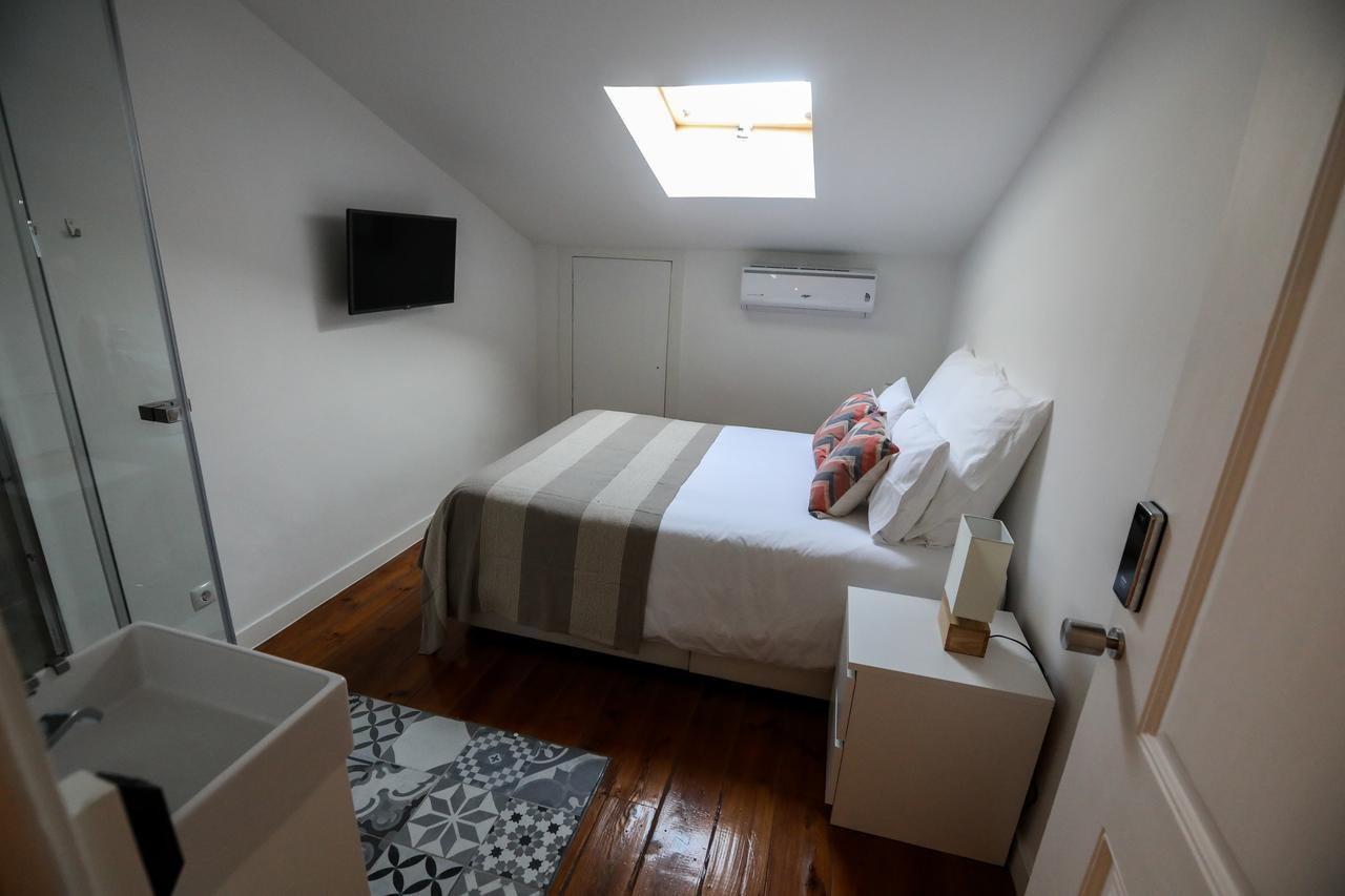 The Saints Suites Lisbon Bagian luar foto